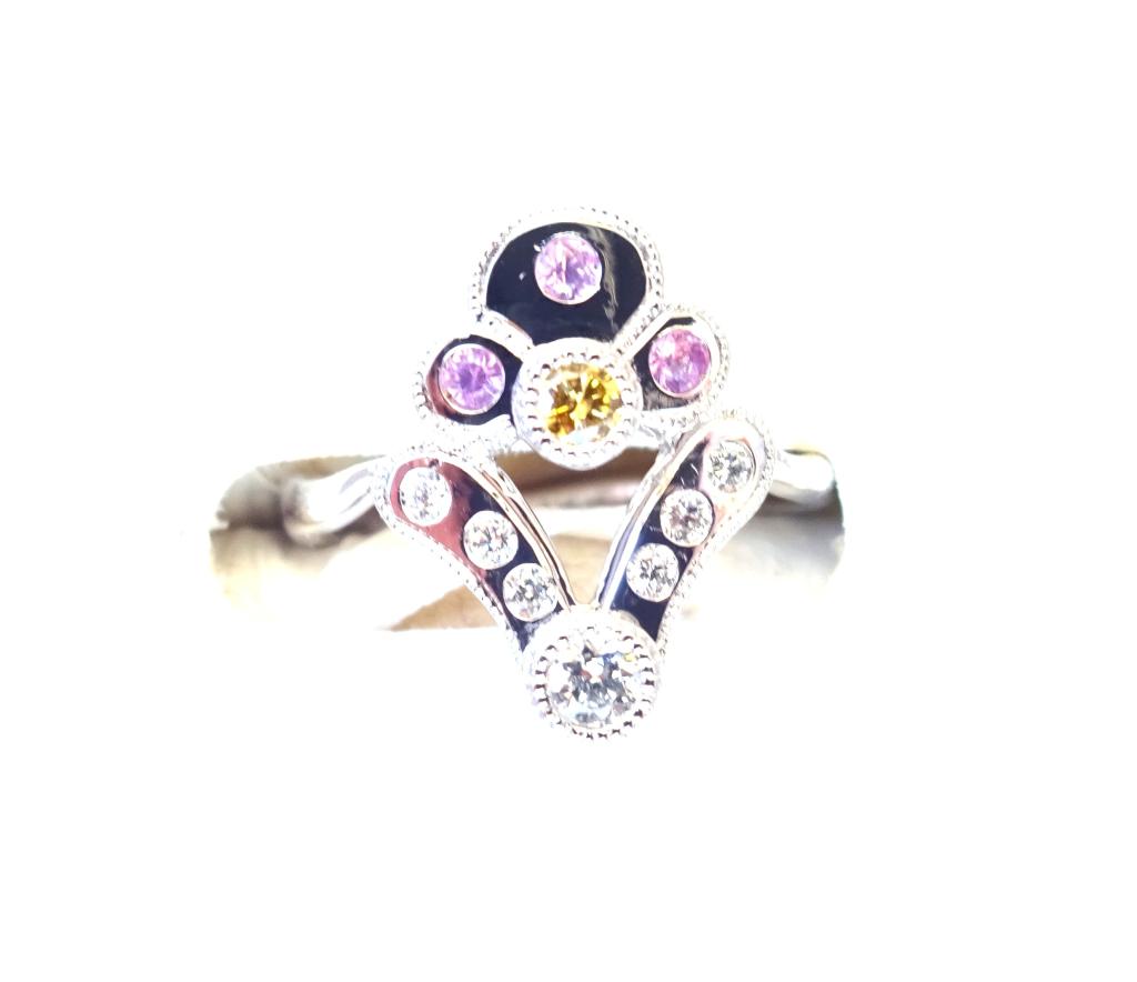 新商品を公開致しました